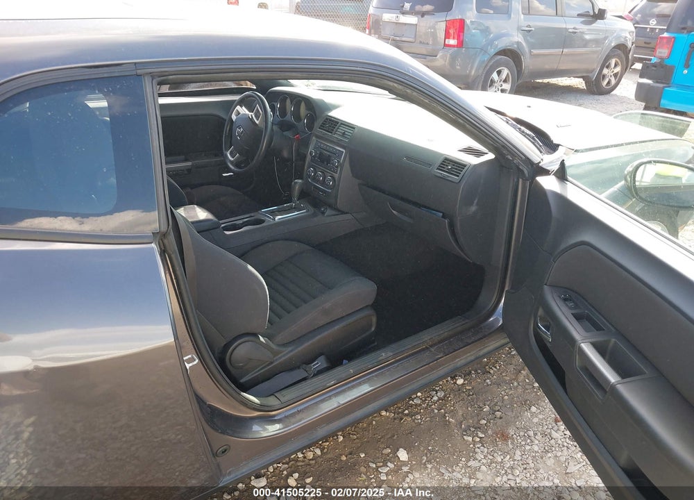 2014 DODGE CHALLENGER VIN: 2C3CDYBT3EH299059