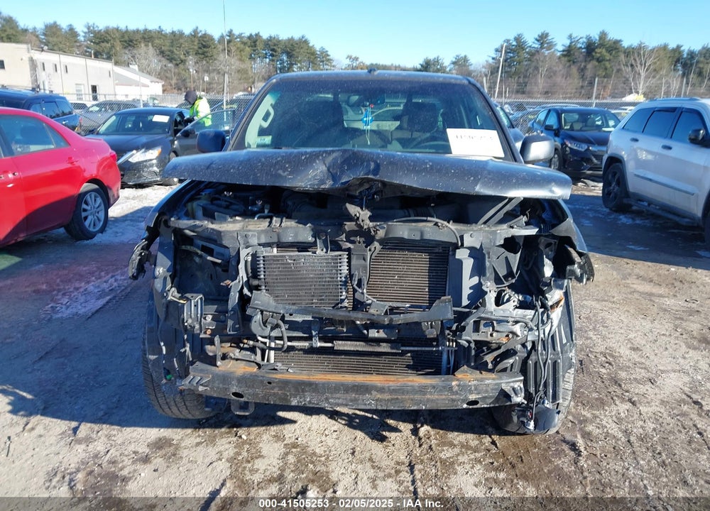 2013 NISSAN FRONTIER VIN: 1N6AD0EV9DN756400
