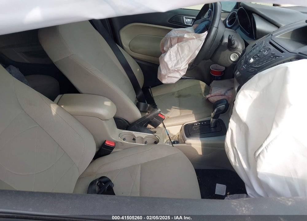 2015 FORD FIESTA VIN: 3FADP4BJ7FM223576