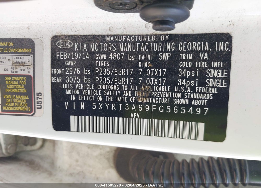 2015 KIA SORENTO LX VIN: 5XYKT3A69FG565497