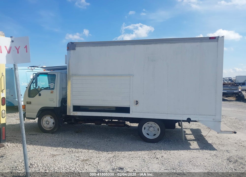 2005 GMC W4S042 W4500 GAS REG VIN: 4KDC4B1U65J801334