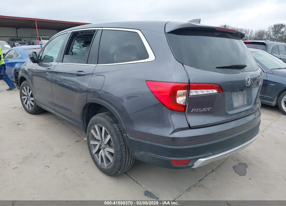 2022 HONDA PILOT 2WD EX-L VIN: 5FNYF5H55NB000986