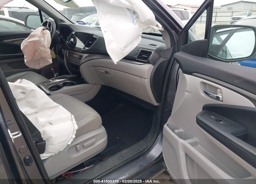 2022 HONDA PILOT 2WD EX-L VIN: 5FNYF5H55NB000986