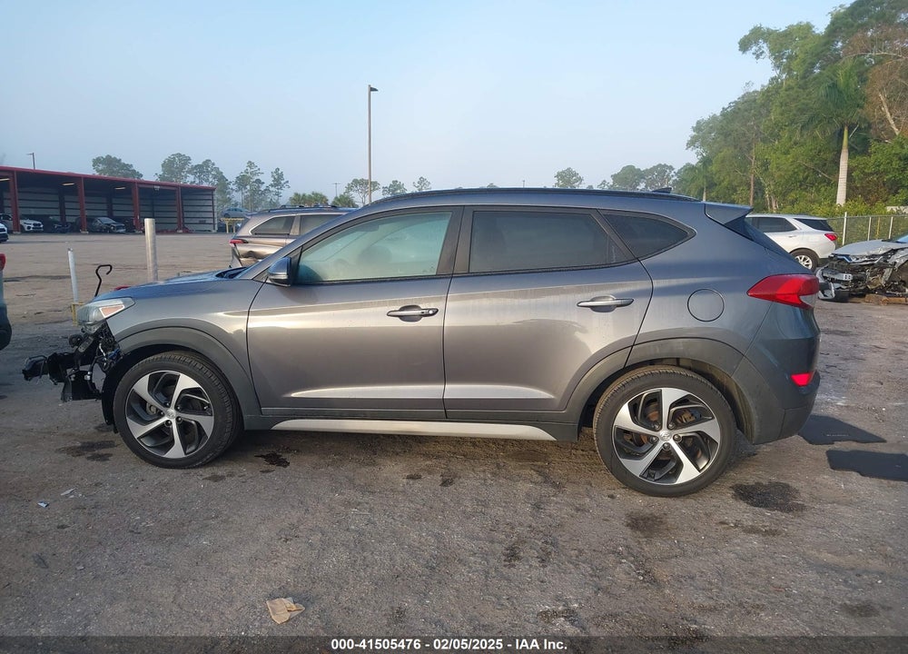 2018 HYUNDAI TUCSON VALUE VIN: KM8J33A21JU686388