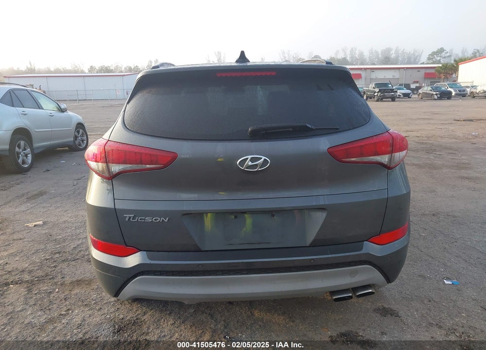 2018 HYUNDAI TUCSON VALUE VIN: KM8J33A21JU686388