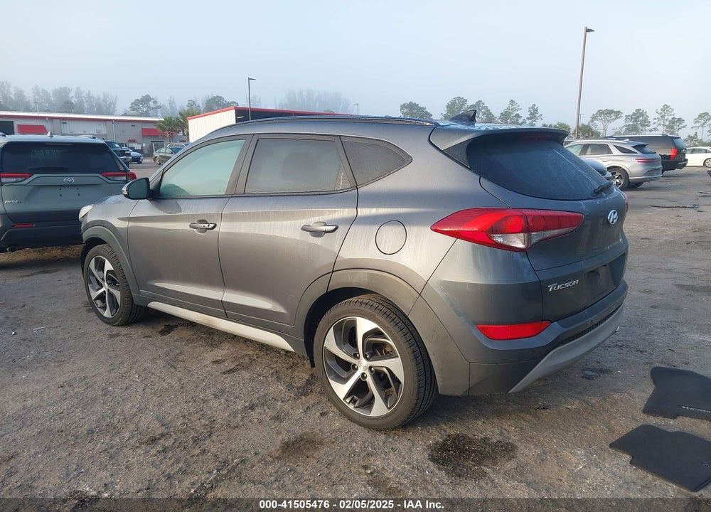 2018 HYUNDAI TUCSON VALUE VIN: KM8J33A21JU686388