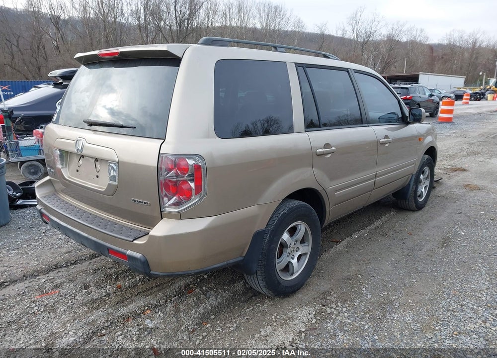 2006 HONDA PILOT EX VIN: 2HKYF18486H523888