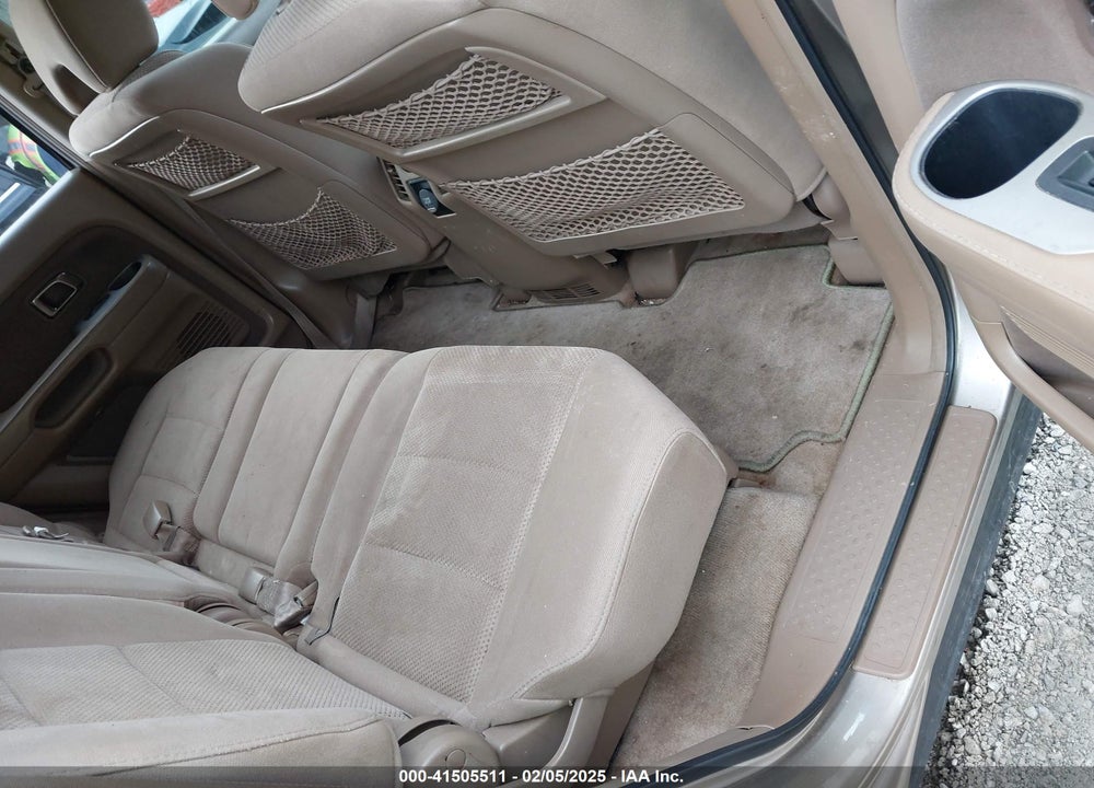 2006 HONDA PILOT EX VIN: 2HKYF18486H523888