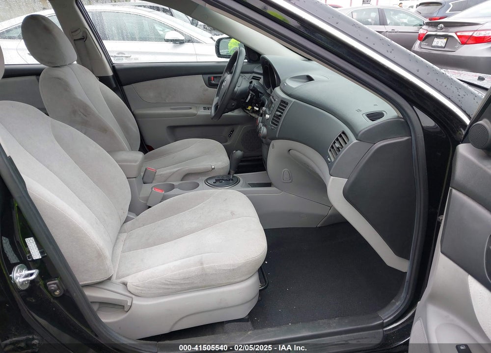 2010 KIA OPTIMA VIN: KNAGG4A85A5421686