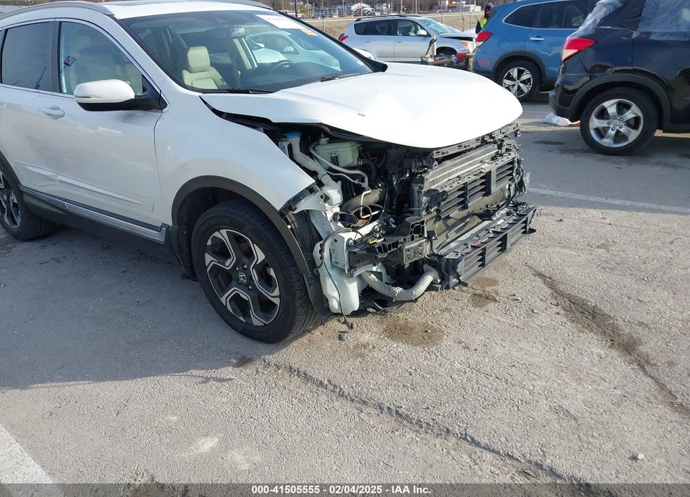 2018 HONDA CR-V TOURING VIN: 5J6RW2H94JL008374