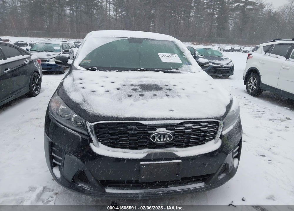 2019 KIA SORENTO 3.3L LX VIN: 5XYPGDA56KG522401