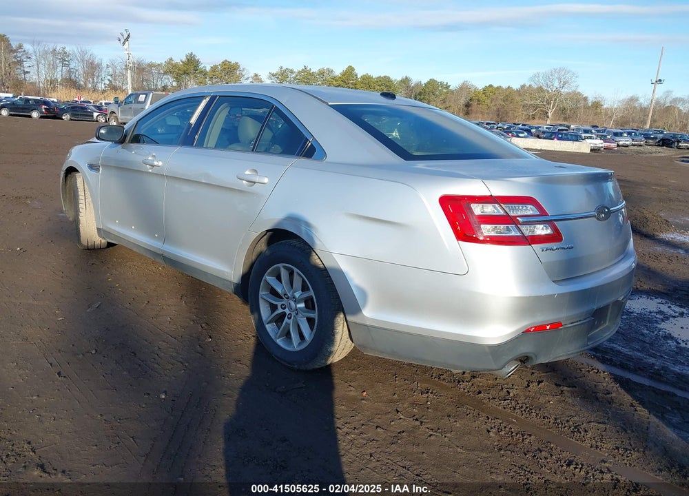 2013 FORD TAURUS VIN: 1FAHP2D82DG191613