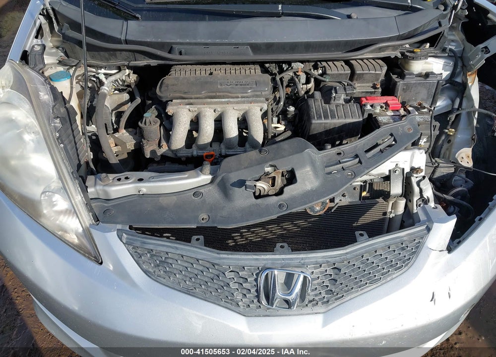 2011 HONDA FIT SPORT VIN: JHMGE8H51BC000801