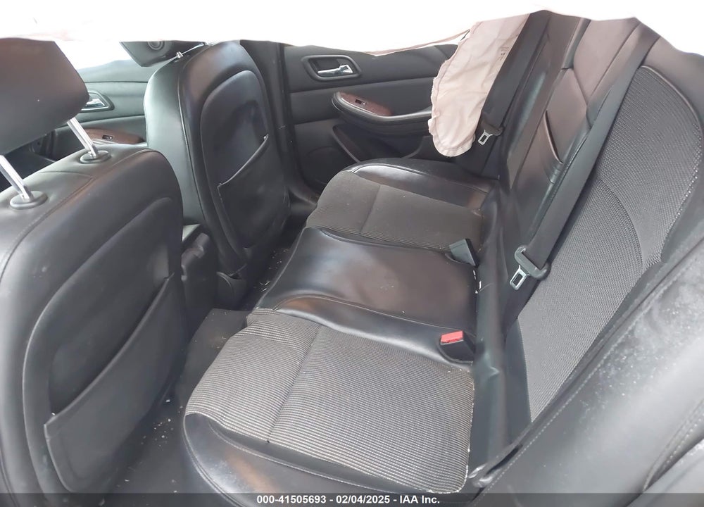 2013 CHEVROLET MALIBU VIN: 1G11E5SA8DF237890