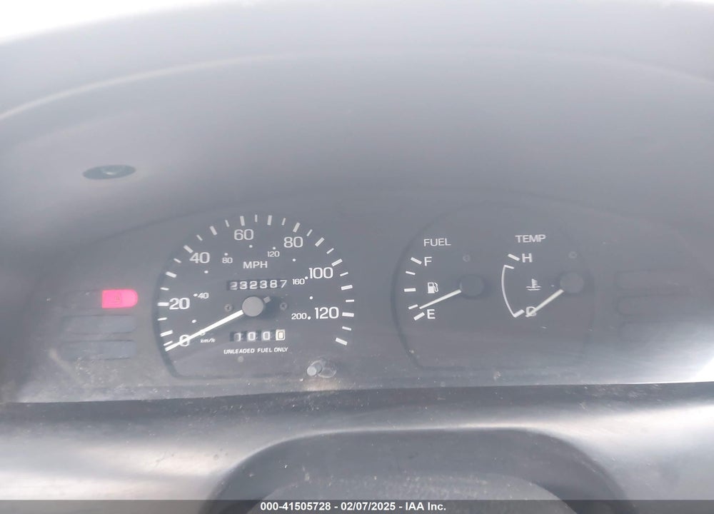 1996 NISSAN SENTRA XE/GXE VIN: 3N1AB41D2TL013267