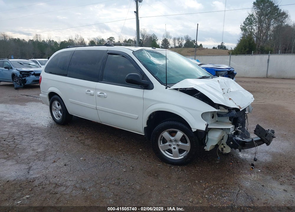 2007 DODGE GRAND CARAVAN SXT VIN: 2D4GP44L17R174247