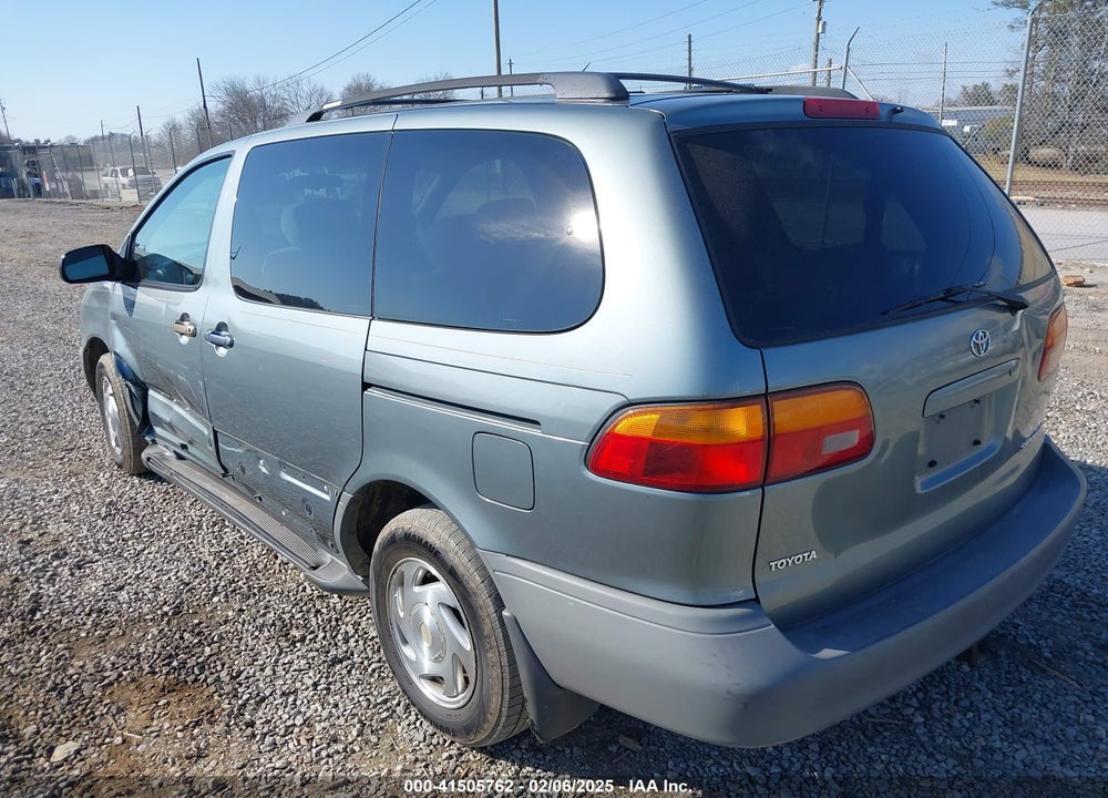 2000 TOYOTA SIENNA CE VIN: 4T3ZF19C8YU272134