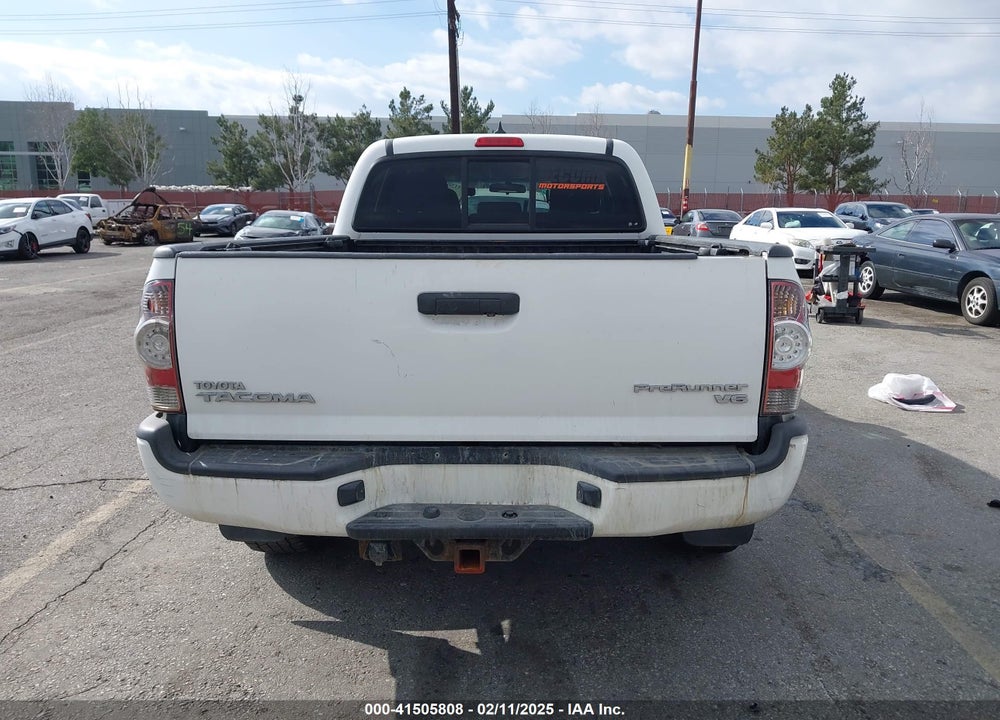 2015 TOYOTA TACOMA DBL CAB PRERUNNER LNG BED VIN: 3TMKU4HN7FM044085