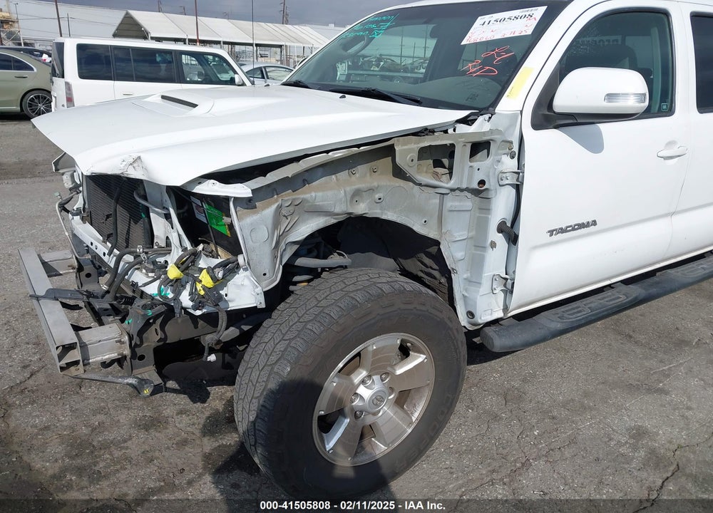 2015 TOYOTA TACOMA DBL CAB PRERUNNER LNG BED VIN: 3TMKU4HN7FM044085