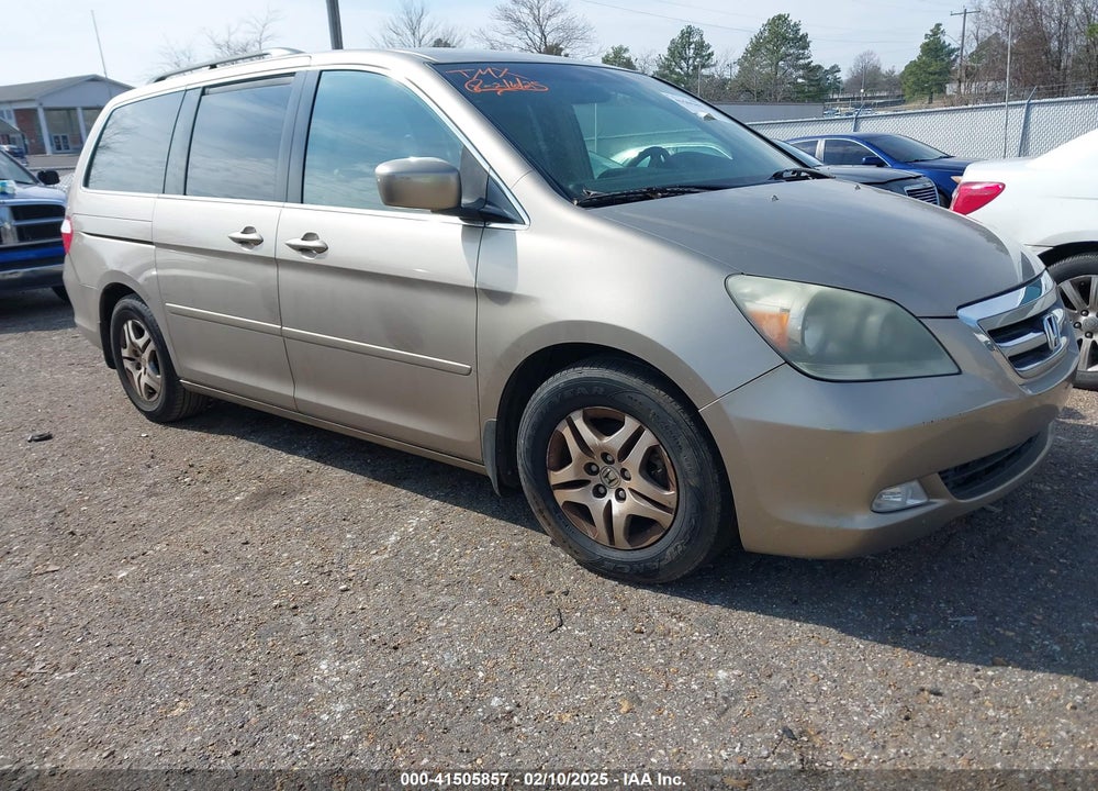2005 HONDA ODYSSEY EX VIN: 5FNRL38425B409715