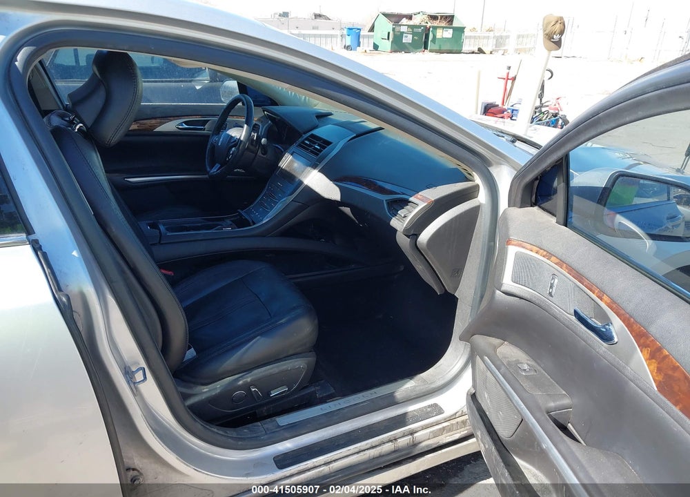 2014 LINCOLN MKZ VIN: 3LN6L2GK2ER817686