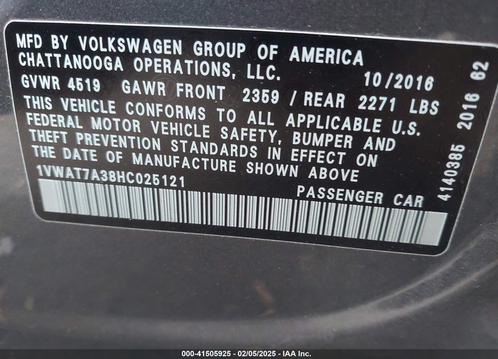 2017 VOLKSWAGEN PASSAT VIN: 1VWAT7A38HC025121