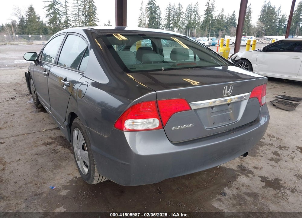 2010 HONDA CIVIC LX VIN: 19XFA1F54AE032443