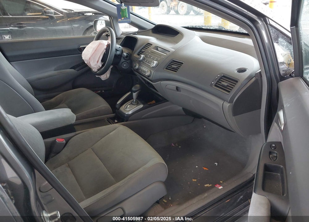 2010 HONDA CIVIC LX VIN: 19XFA1F54AE032443