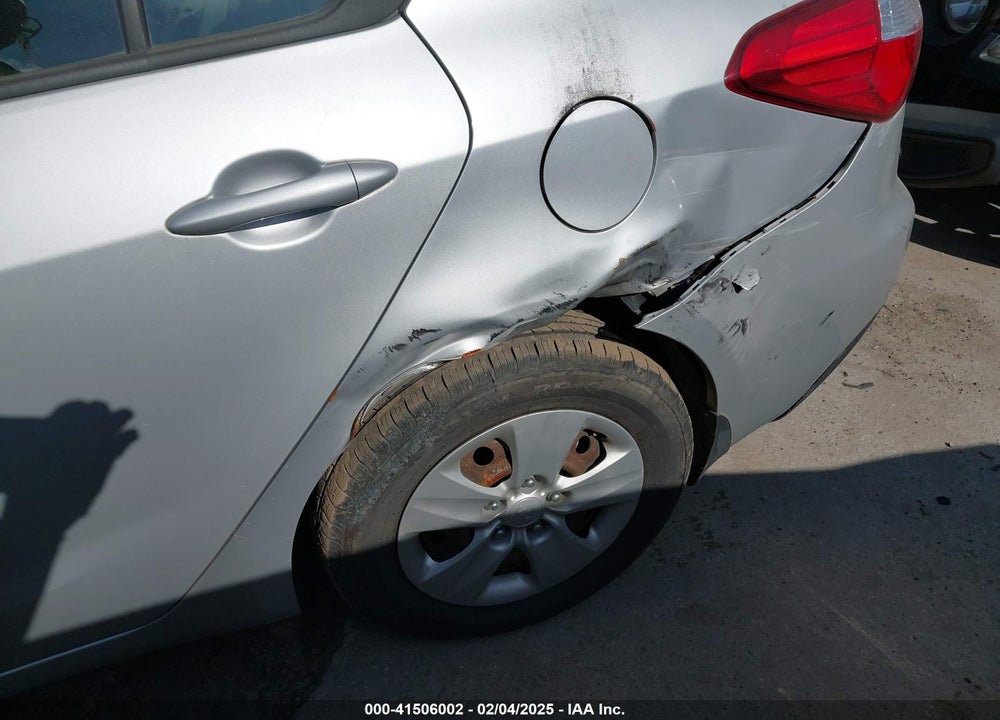2016 KIA FORTE VIN: KNAFK4A69G5518780