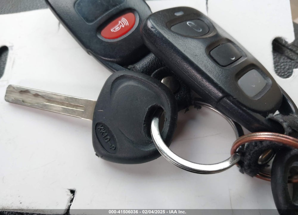 2011 HYUNDAI SONATA VIN: 5NPEB4AC7BH012992