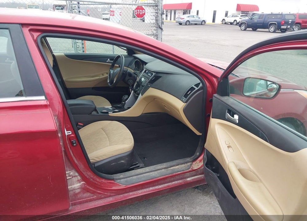 2011 HYUNDAI SONATA VIN: 5NPEB4AC7BH012992