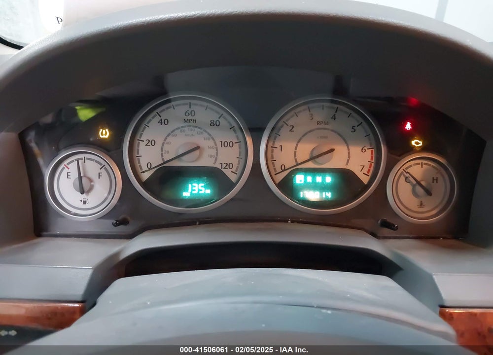 2009 CHRYSLER TOWN & COUNTRY LX VIN: 2A8HR44E59R571923