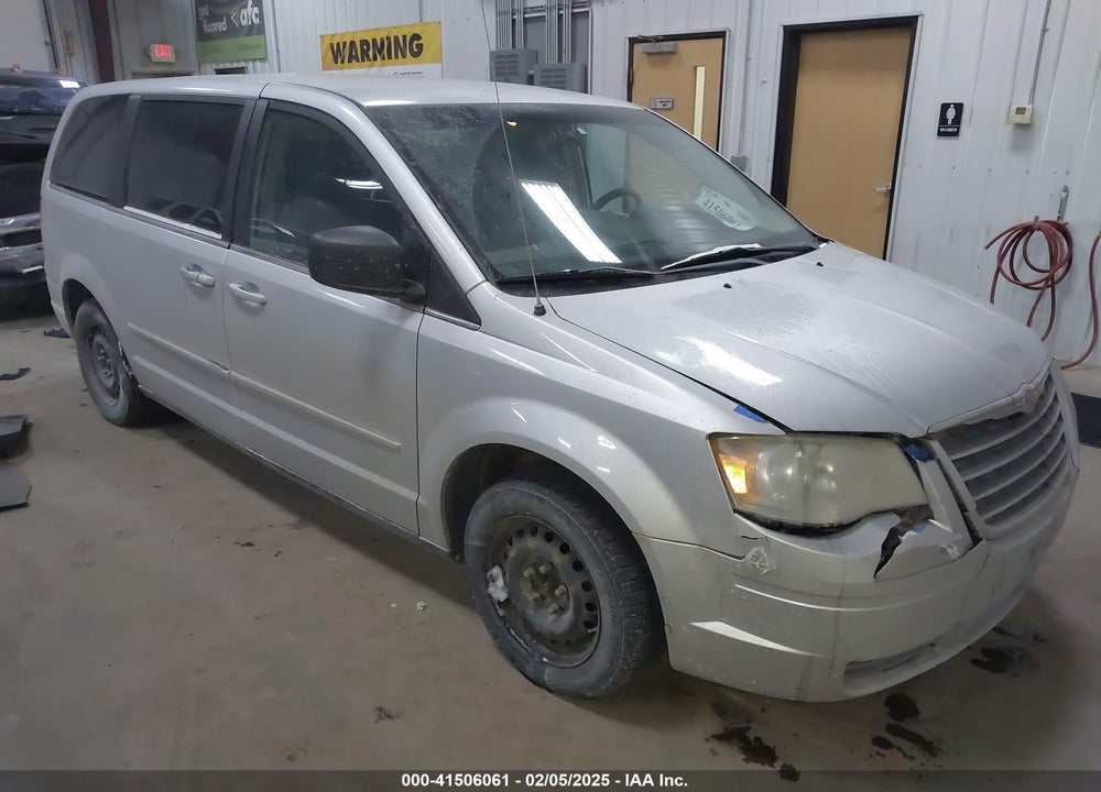 2009 CHRYSLER TOWN & COUNTRY LX VIN: 2A8HR44E59R571923