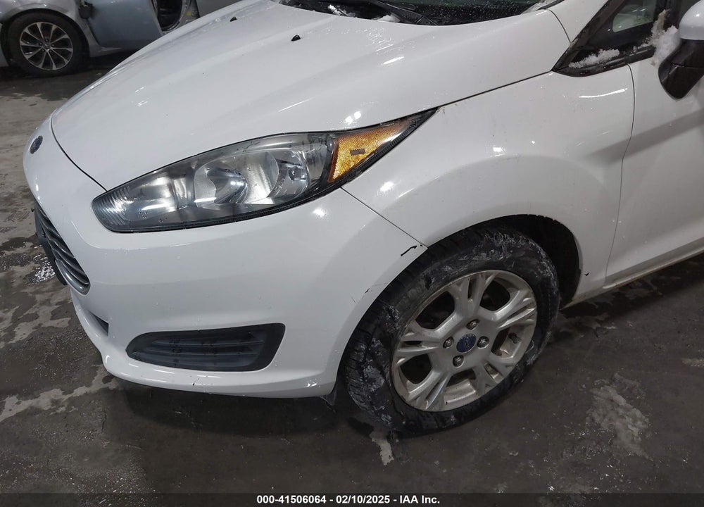 2015 FORD FIESTA VIN: 3FADP4EJ9FM208055