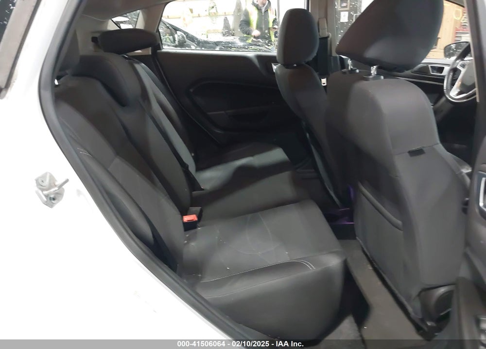 2015 FORD FIESTA VIN: 3FADP4EJ9FM208055