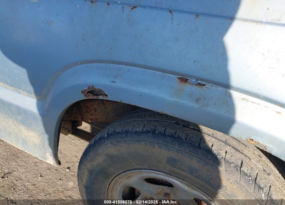 1987 MAZDA B2000 VIN: JM2UF1110H0533504