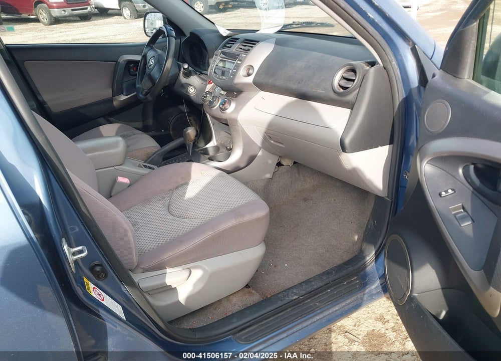 2008 TOYOTA RAV4 VIN: JTMZD33VX85081222
