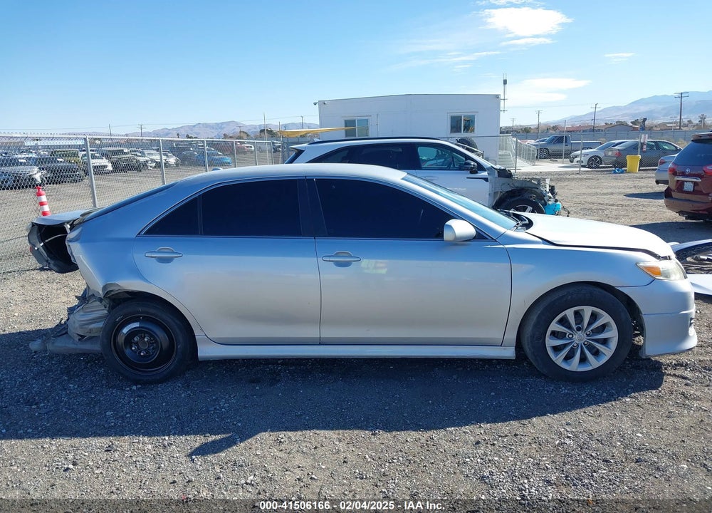 2011 TOYOTA CAMRY SE VIN: 4T1BF3EK4BU607495