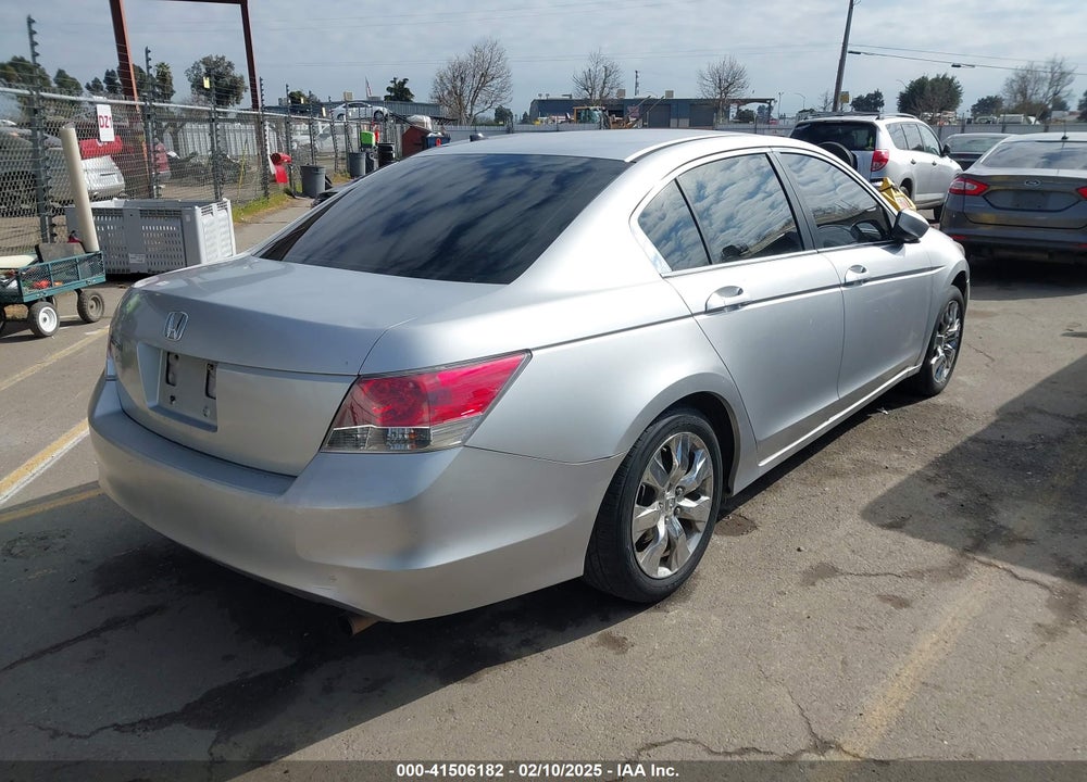 2008 HONDA ACCORD 2.4 LX VIN: 1HGCP26318A152074