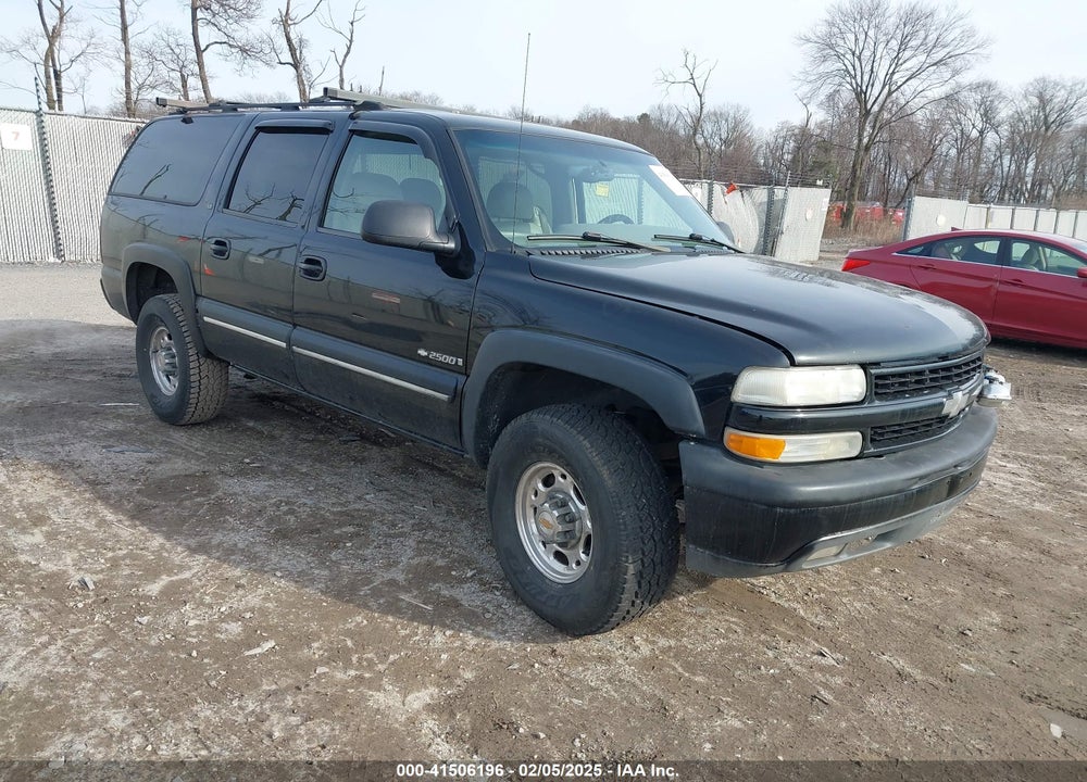 2000 CHEVROLET SUBURBAN 2500 LT VIN: 3GNGK26U0YG197958