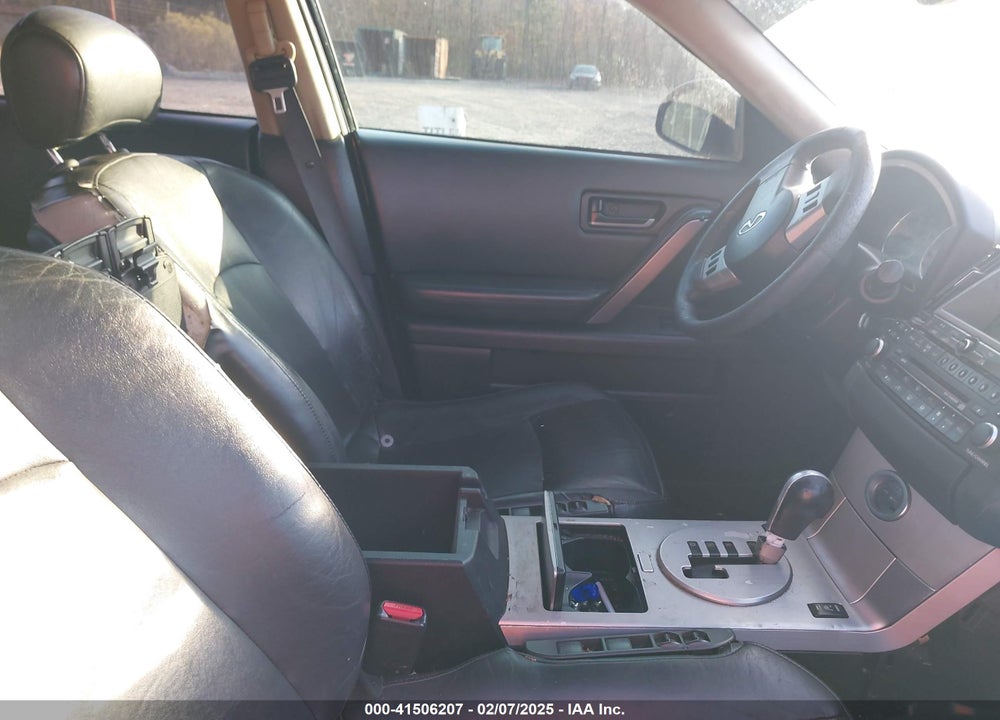 2004 INFINITI FX35 VIN: JNRAS08W74X211667