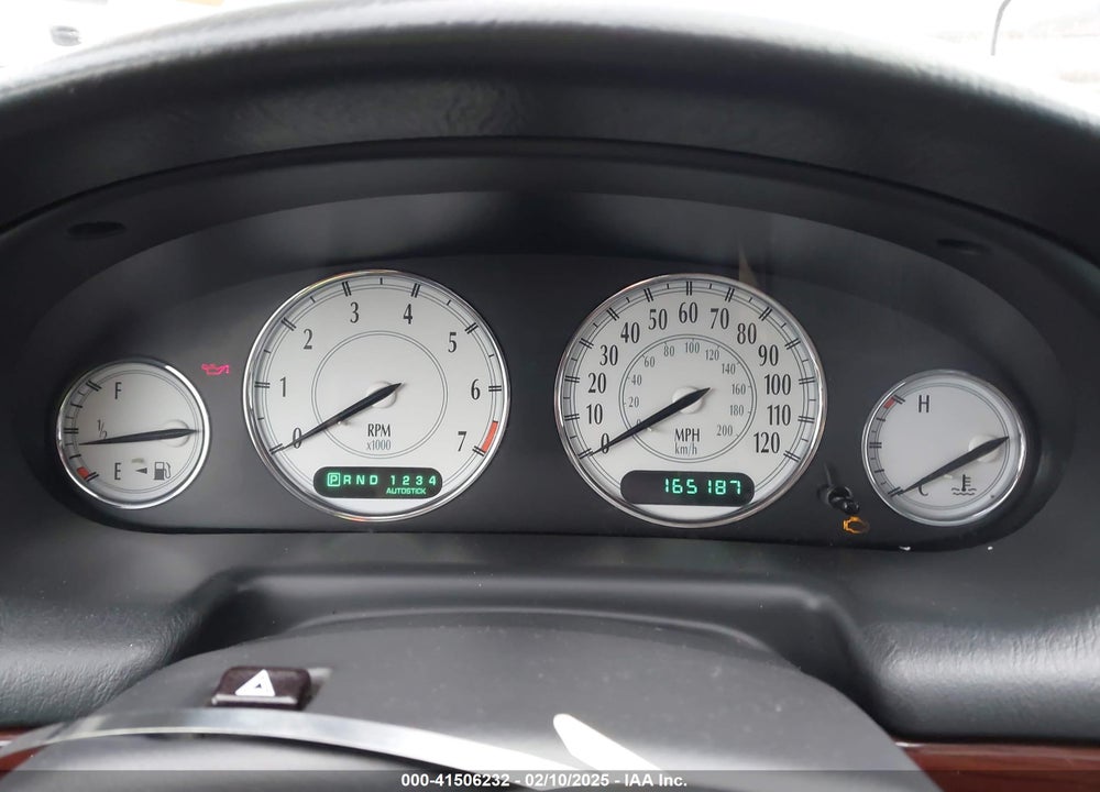 2002 CHRYSLER 300M VIN: 2C3HE66G02H272675