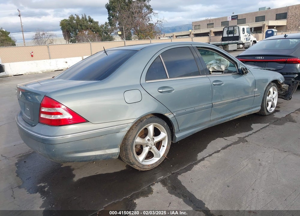 2006 MERCEDES-BENZ C 230 VIN: WDBRF52H26A899855