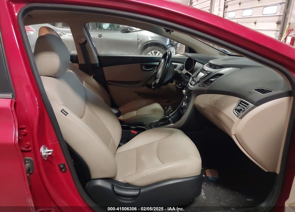 2015 HYUNDAI ELANTRA VIN: KMHDH4AE4FU254271