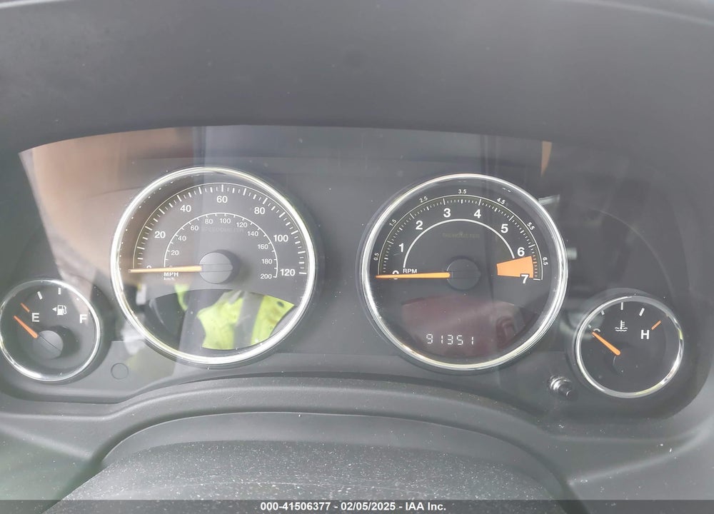 2015 JEEP COMPASS LATITUDE VIN: 1C4NJDEB9FD216547