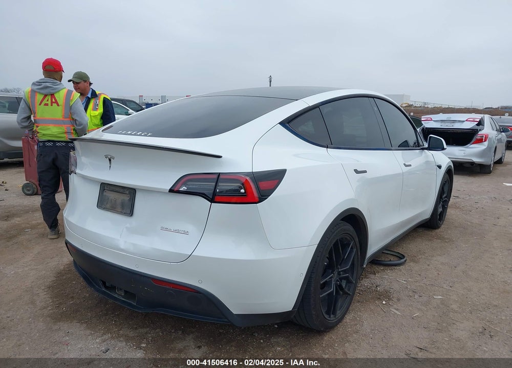 2020 TESLA MODEL Y LONG RANGE DUAL MOTOR ALL-WHEEL DRIVE/PERFORMANCE DUAL MOTOR ALL-WHEEL DRIVE VIN: 5YJYGDEF6LF038504