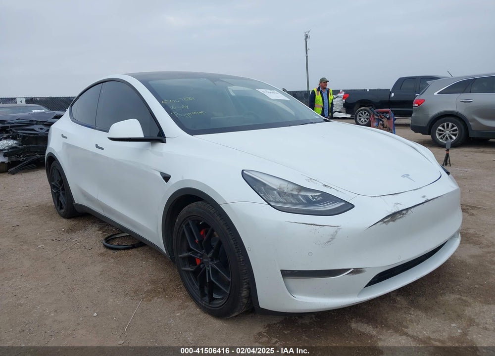 2020 TESLA MODEL Y LONG RANGE DUAL MOTOR ALL-WHEEL DRIVE/PERFORMANCE DUAL MOTOR ALL-WHEEL DRIVE VIN: 5YJYGDEF6LF038504