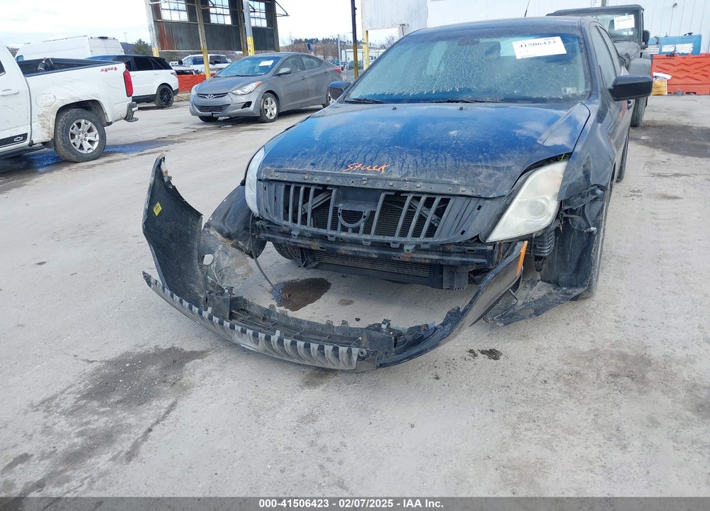 2011 MERCURY MILAN VIN: 3MEHM0JG7BR601474