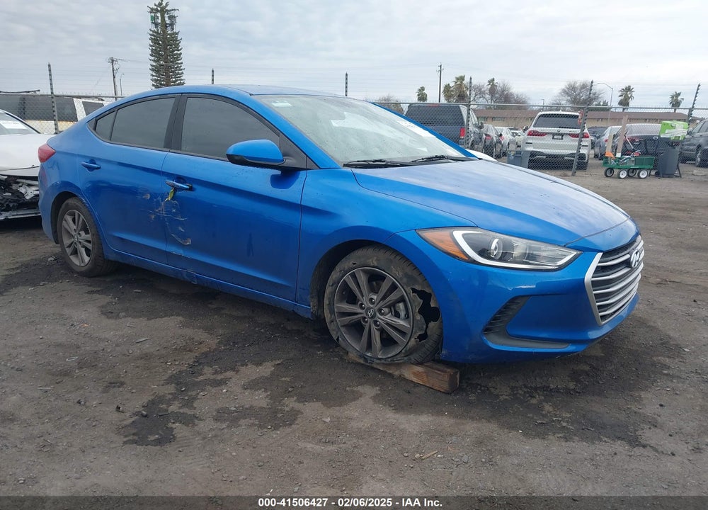 2018 HYUNDAI ELANTRA VIN: 5NPD84LF0JH297972