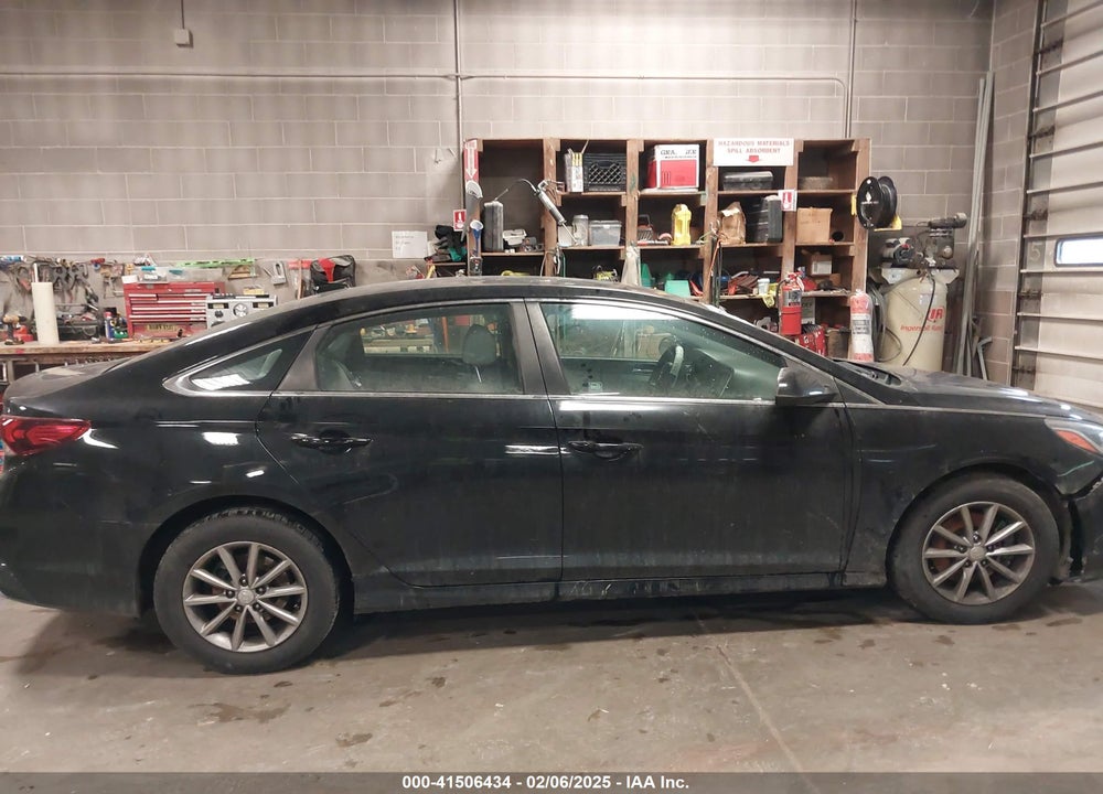 2019 HYUNDAI SONATA VIN: 5NPE24AF8KH808001